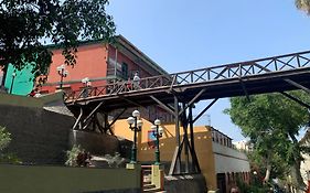 Bello y cálido Apartamento en zona histórica de Barranco